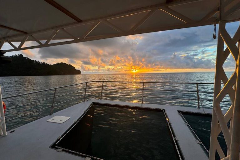 rsz_55_ft_catamaran_2